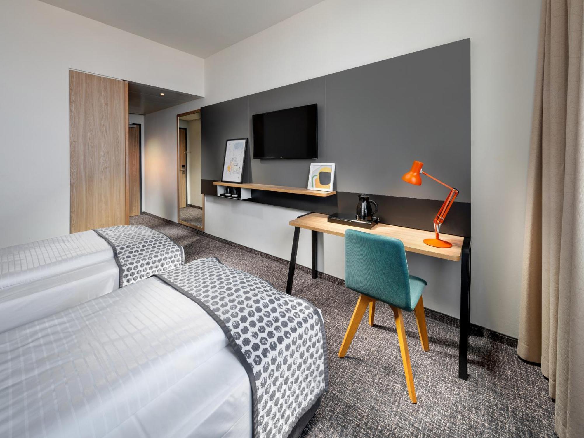 Clarion Hotel Vienna South Ngoại thất bức ảnh
