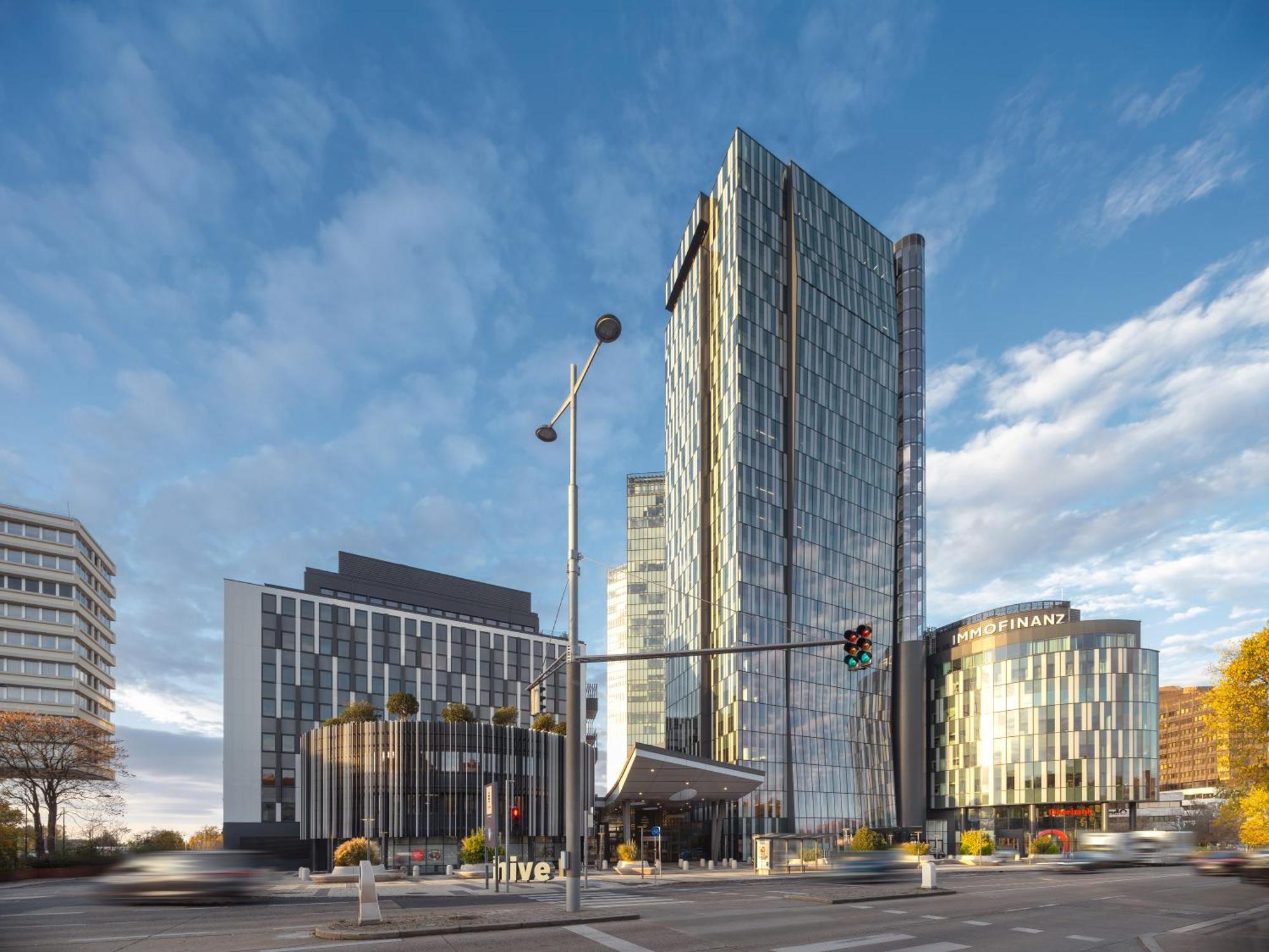 Clarion Hotel Vienna South Ngoại thất bức ảnh
